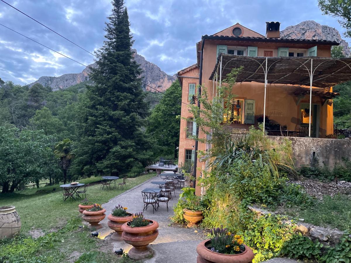 Domaine D'Angouire Hotell Moustiers-Sainte-Marie Eksteriør bilde